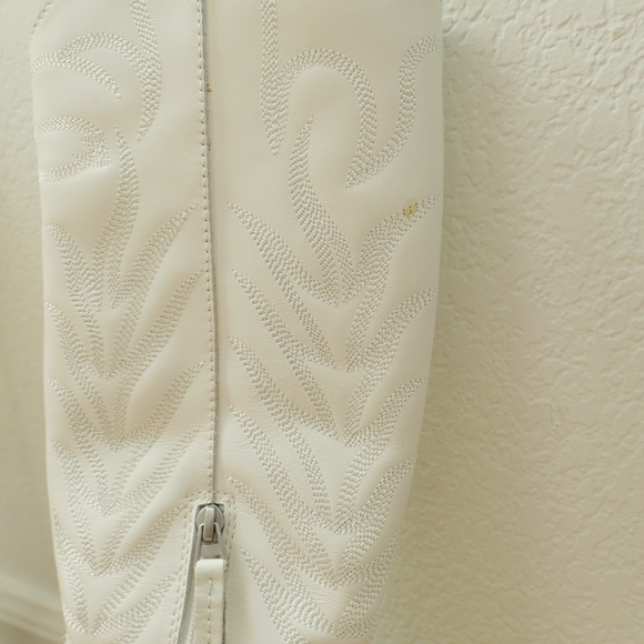 Dolce Vita Knee High Embroidered Boots - Picture 4 of 8